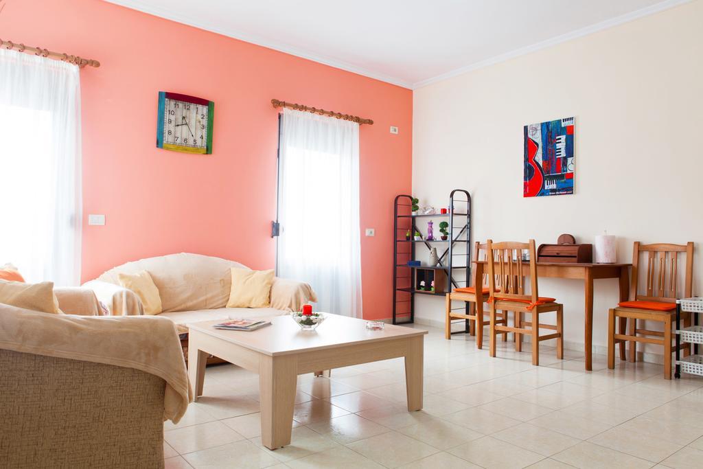 Work-Friendly Central Apartments, Sarandë Exterior foto